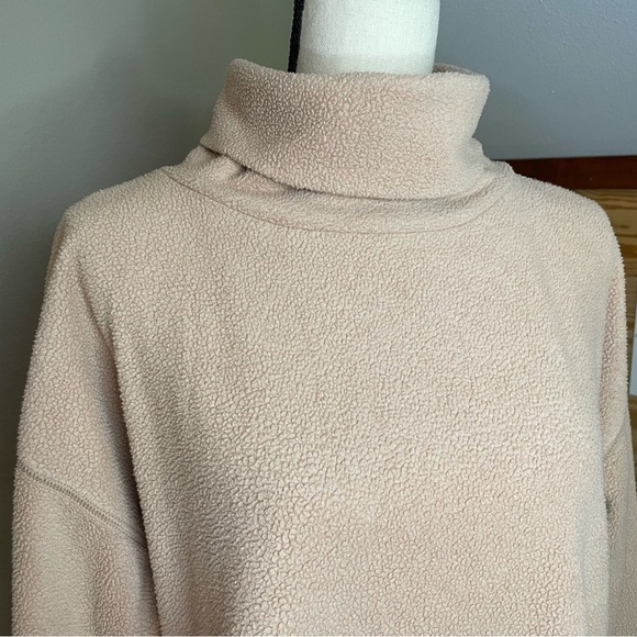 Aerie Tan Oversized Turtleneck Fleece Pullover Sweatshirt Extra Small - Picture 4 of 8